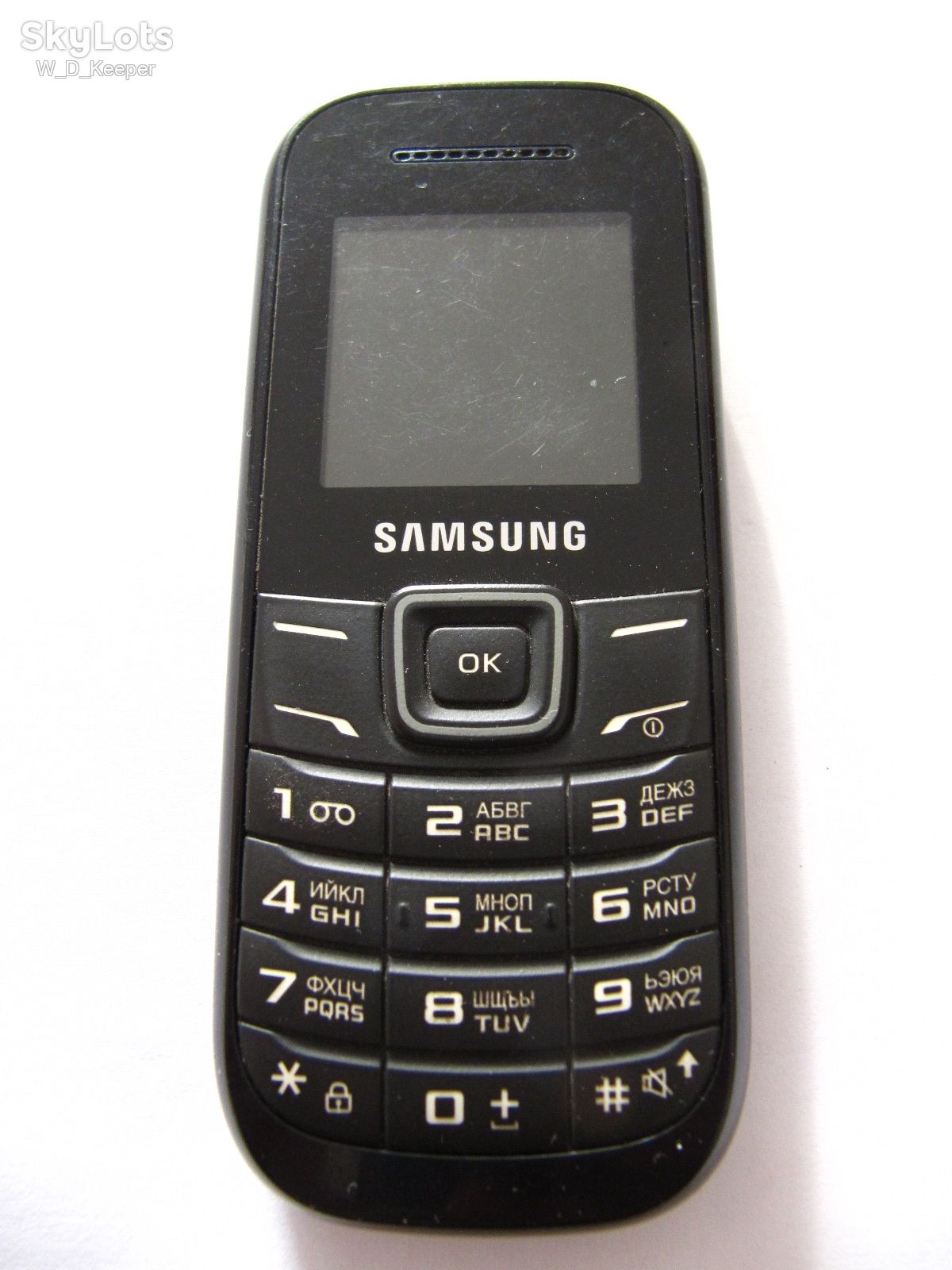 Samsung GT-E1200M в чудовому стані, з зарядкою та батареєю, робочий, кнопковий мобільний телефон - фото фото фото 2