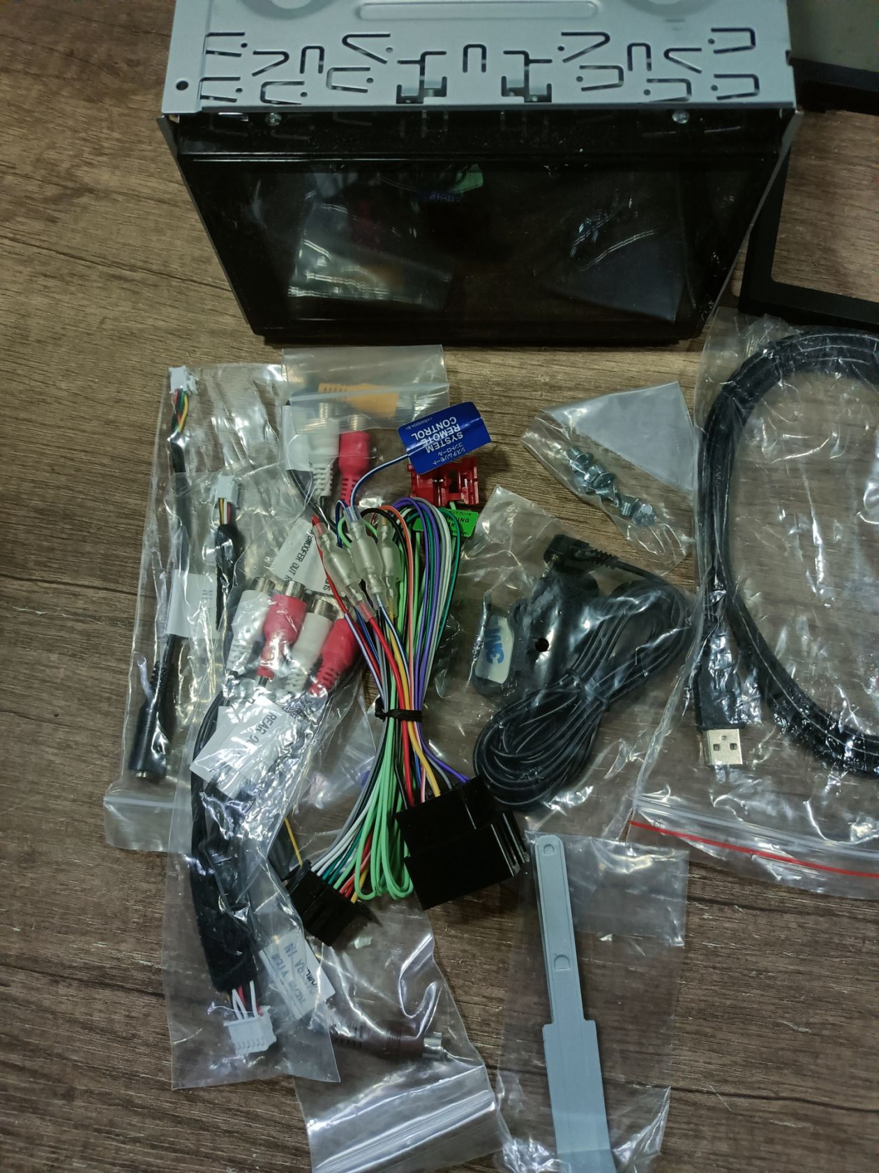 автомагнітола   (2457) - фото фото фото 5