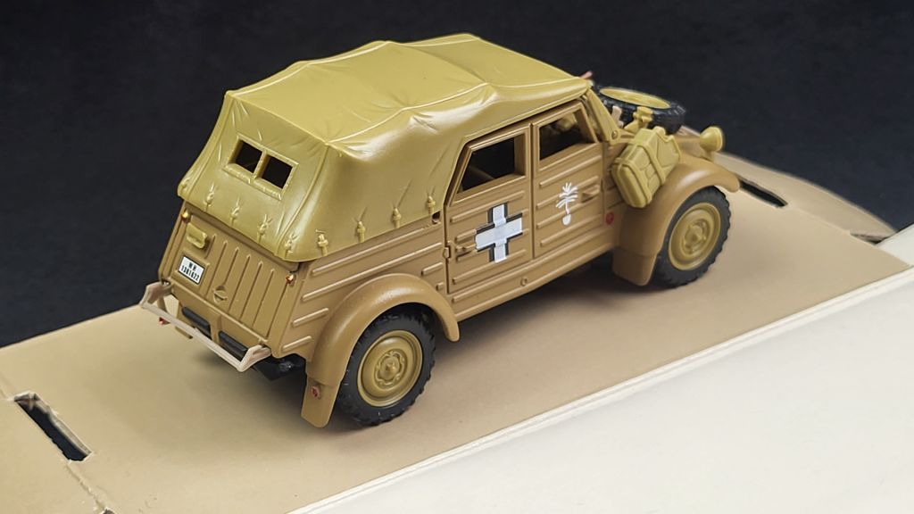 Volkswagen Kubelwagen Type 82 -1943   (Cararama) 1/43 - фото фото фото 6