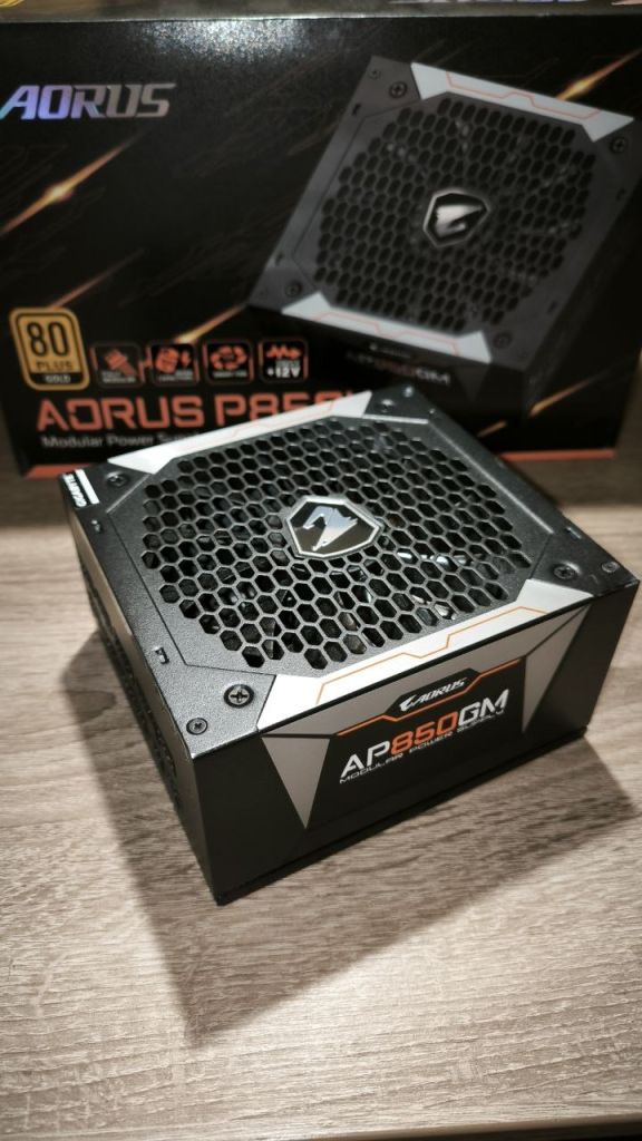 Блок живлення Gigabyte Aorus P850W 80+ Gold Modular    (GP-AP850GM) - фото фото фото 3
