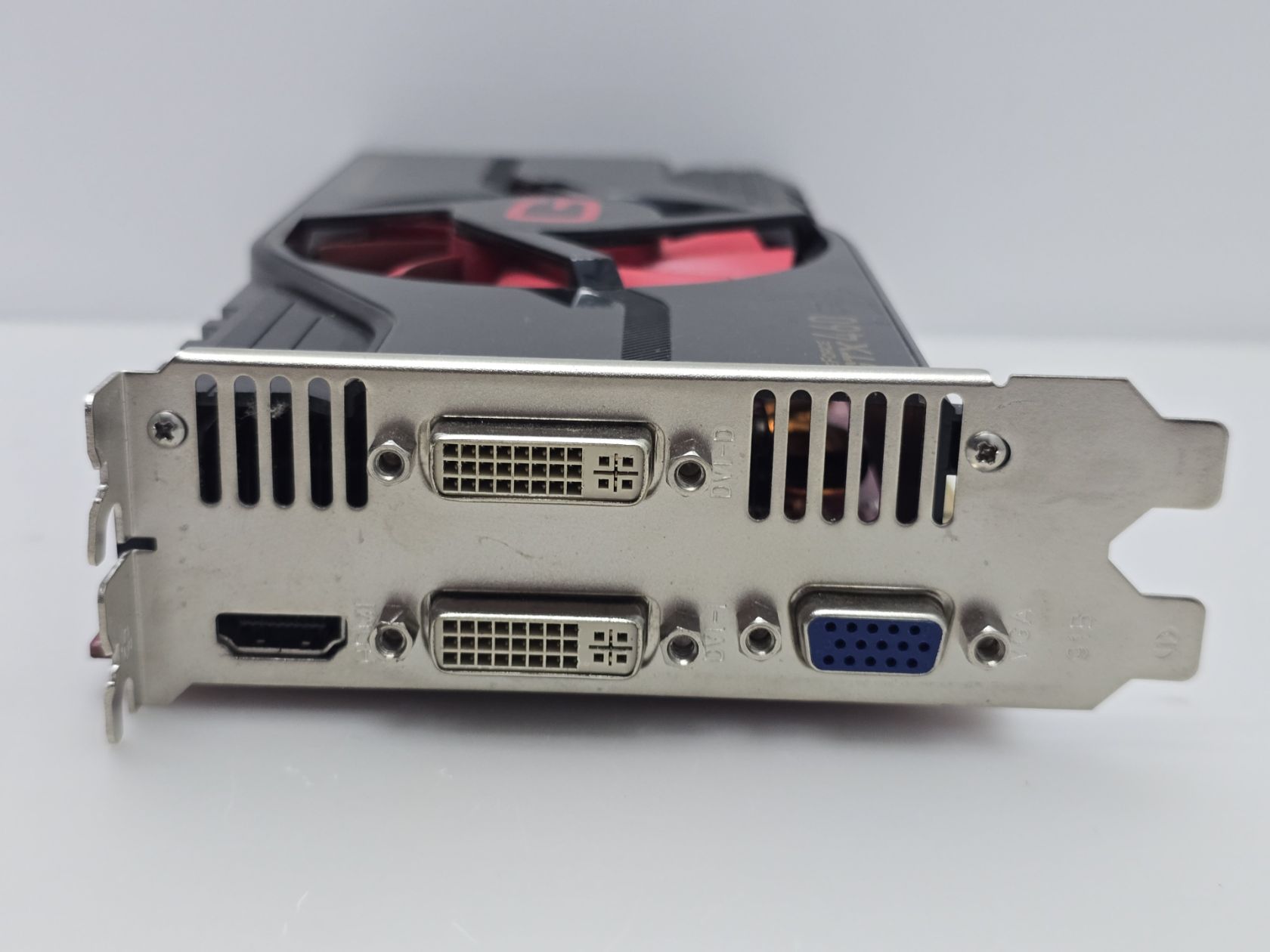 Відеокарта Gainward GeForce GTX 460 2GB  (GDDR5,256 Bit,HDMI,PCI-Ex,Б/у) - фото фото фото 2
