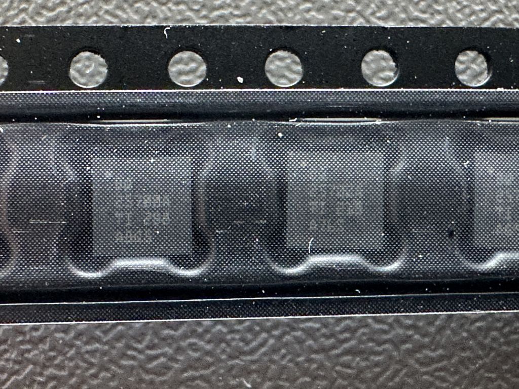 Мікросхема Texas Instruments BQ25700A Original - фото фото фото 0