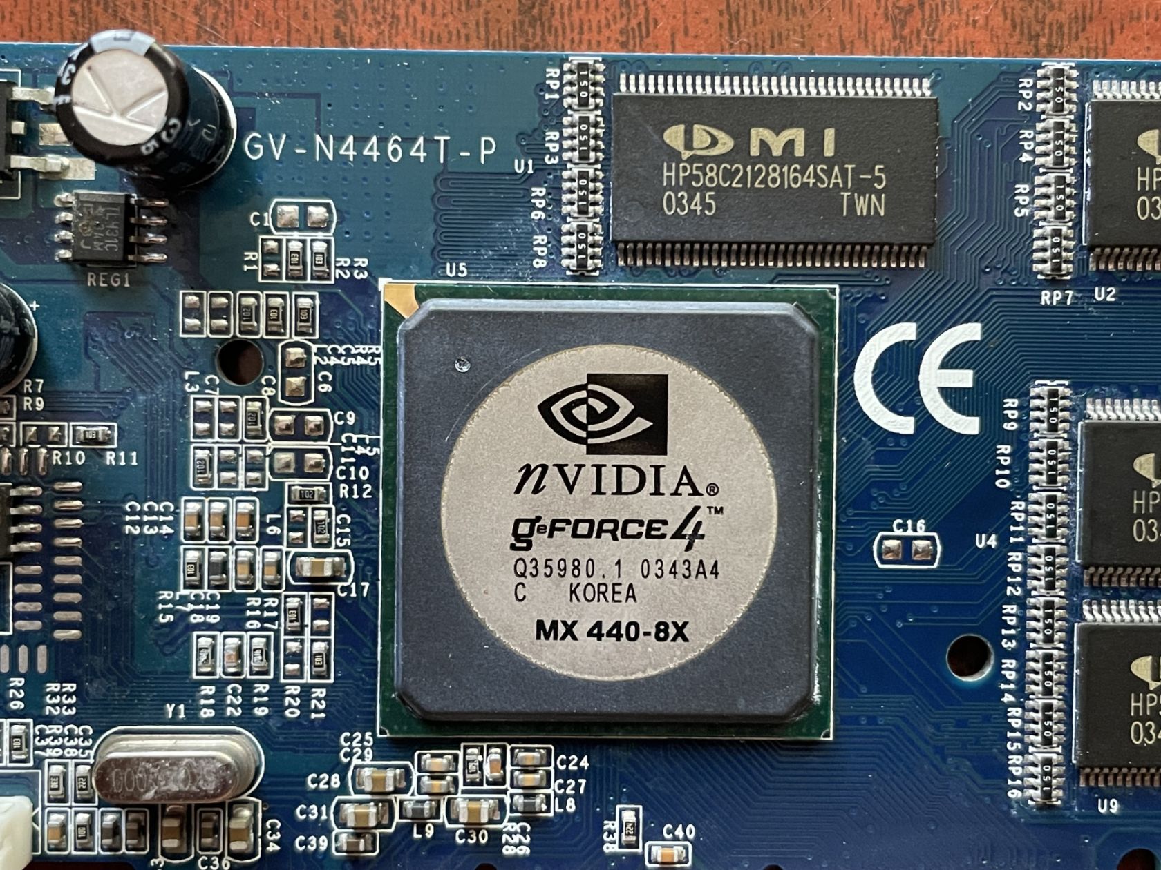 AGP 8x Gigabyte MX 440 64mb - фото фото фото 1