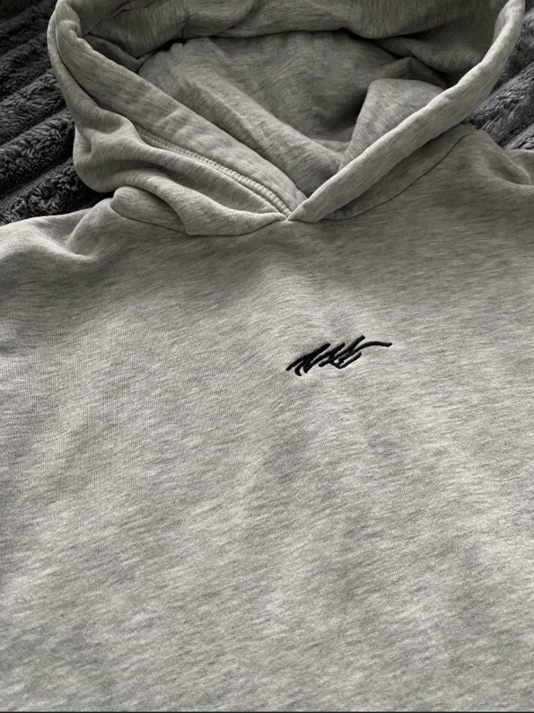 Худі фірми next, лонгслив puma, фліска - фото фото фото 3