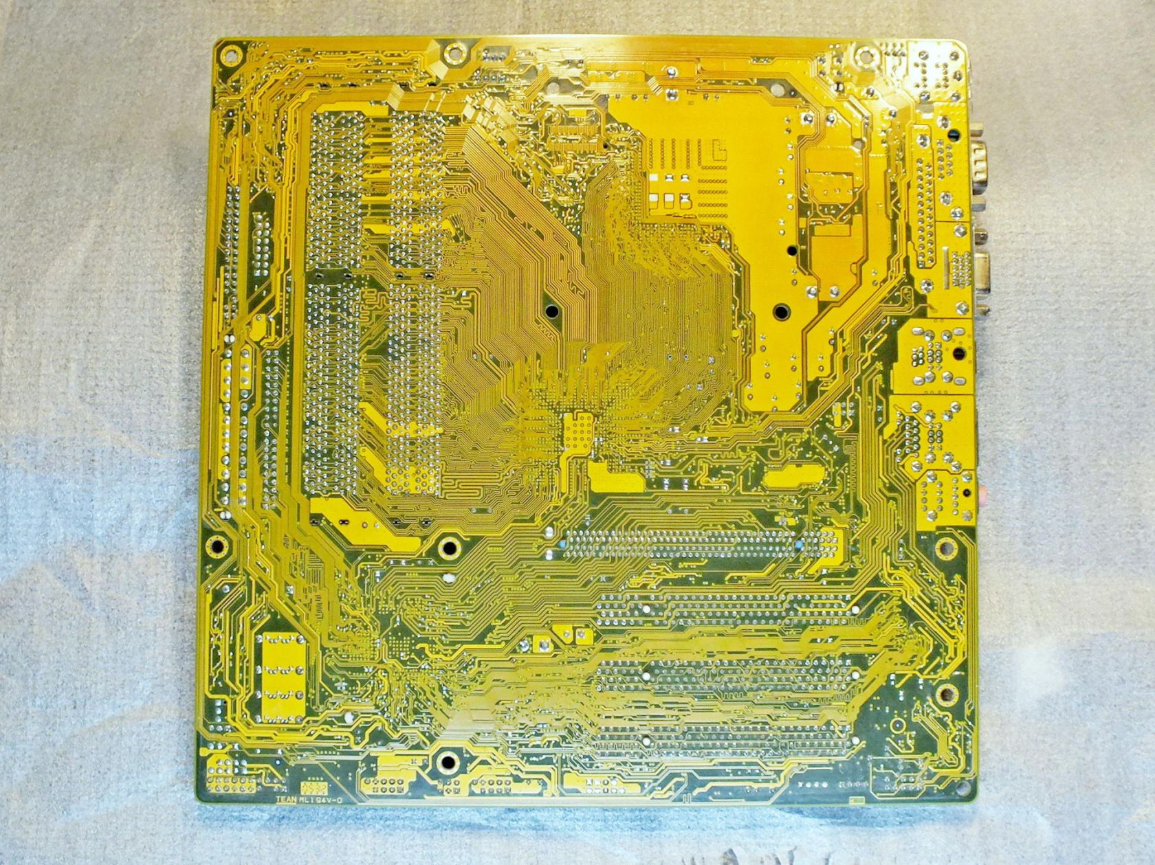 Комплект . матплата ASUS P5GL-MX + Celeron D331 2.66GHz + OЗУ 256Mb . - фото фото фото 2