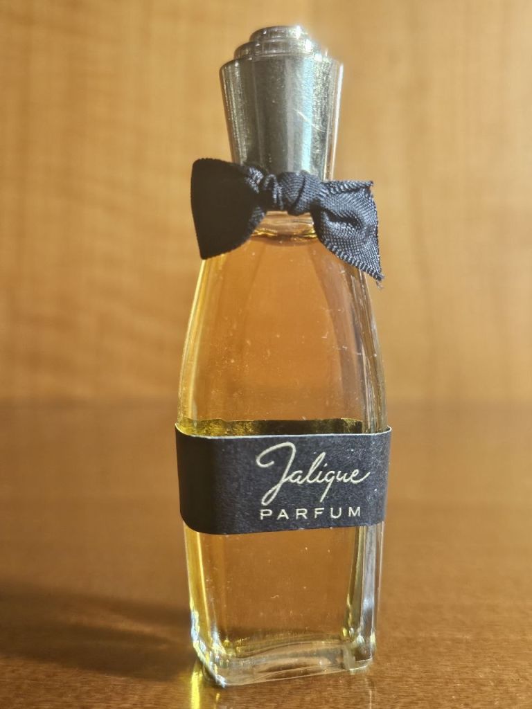 Jalique Margaret Astor 7,5ml Parfum - фото фото фото 3