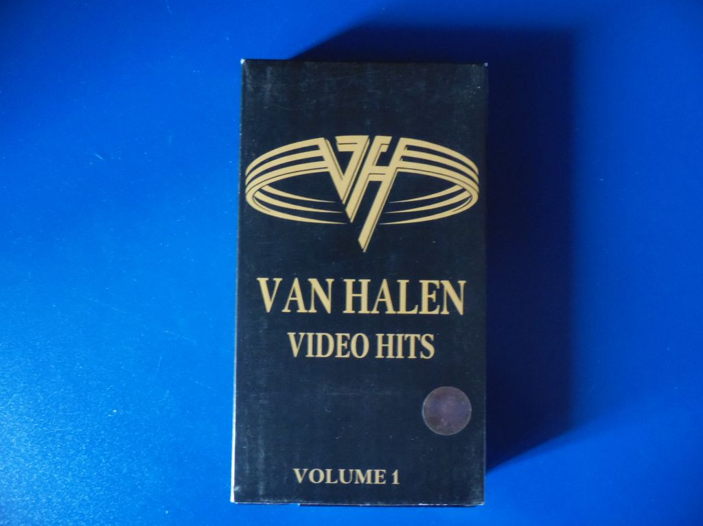 Видеокассета VHS Van Halen "Video Hits" - фото фото фото 0
