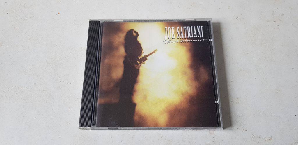 Joe Satriani The Extremist - фото фото фото 0