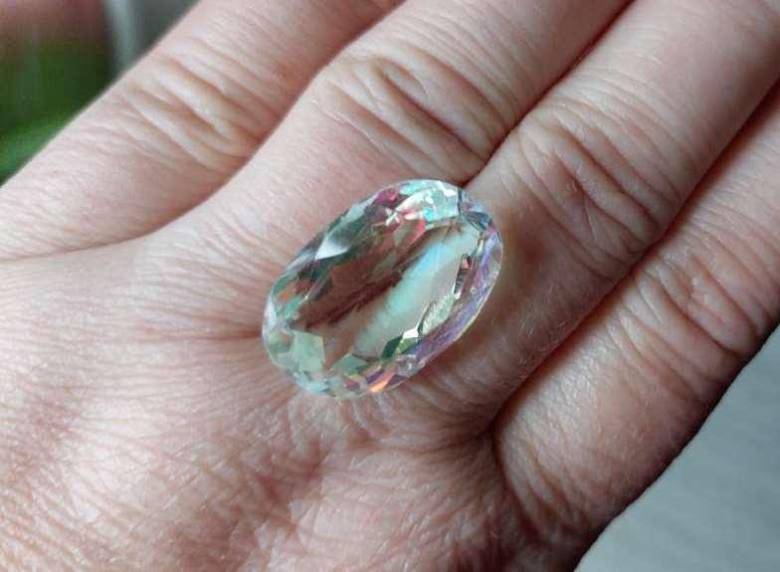 Радужный кварц 22.95 Ct Сертификат - фото фото фото 3