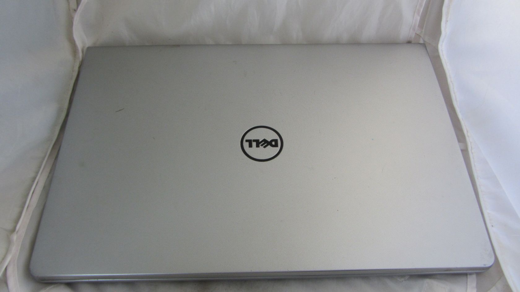 Ноутбук Dell Inspiron 5555 P51F AMD E1 2Gb/500Gb - фото фото фото 3