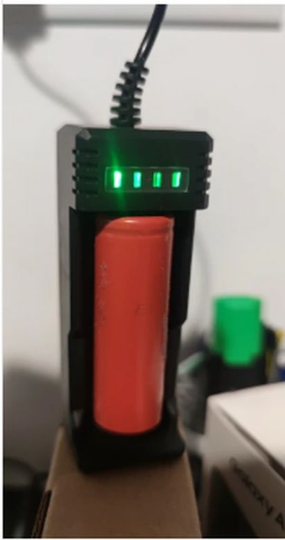 Зарядний пристрій USB для літієвих акумуляторів. - фото фото фото 8