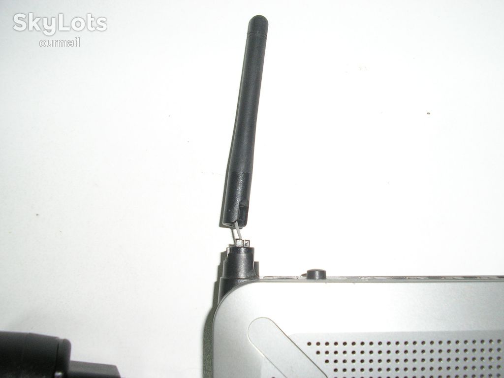 Маршрутизатор Cisco RV120W - фото фото фото 1