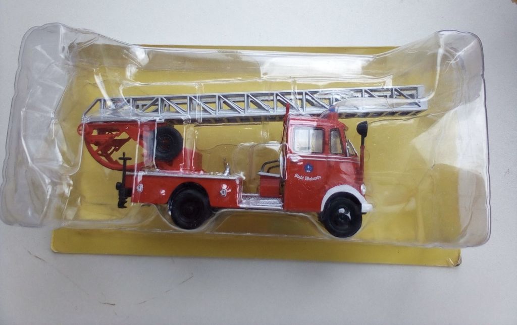 Mercedes-Benz LP 319 1962 Hachette 1:43 fire truck - фото фото фото 0