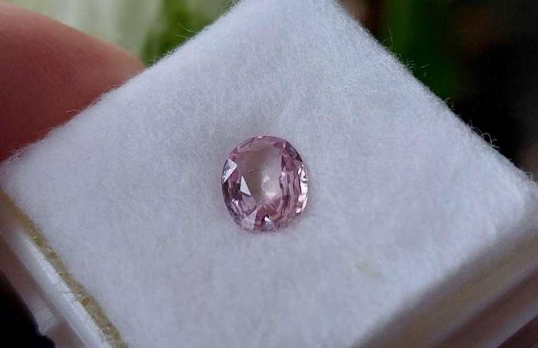 Сапфир 0.85 CT.  7.1 x 5.2 x 2.5 mm. - фото фото фото 2