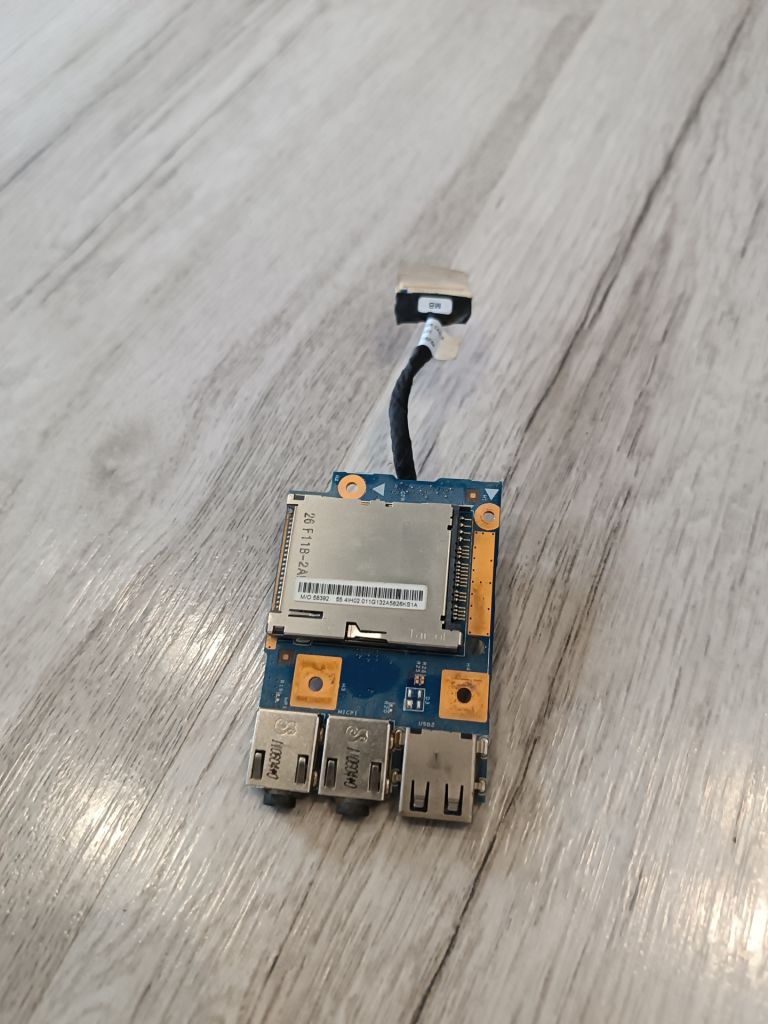 Плата-шлейф USB/Audio/Cardreader ноутбука Lenovo IdeaPad B570 B575 V570 - фото фото фото 0