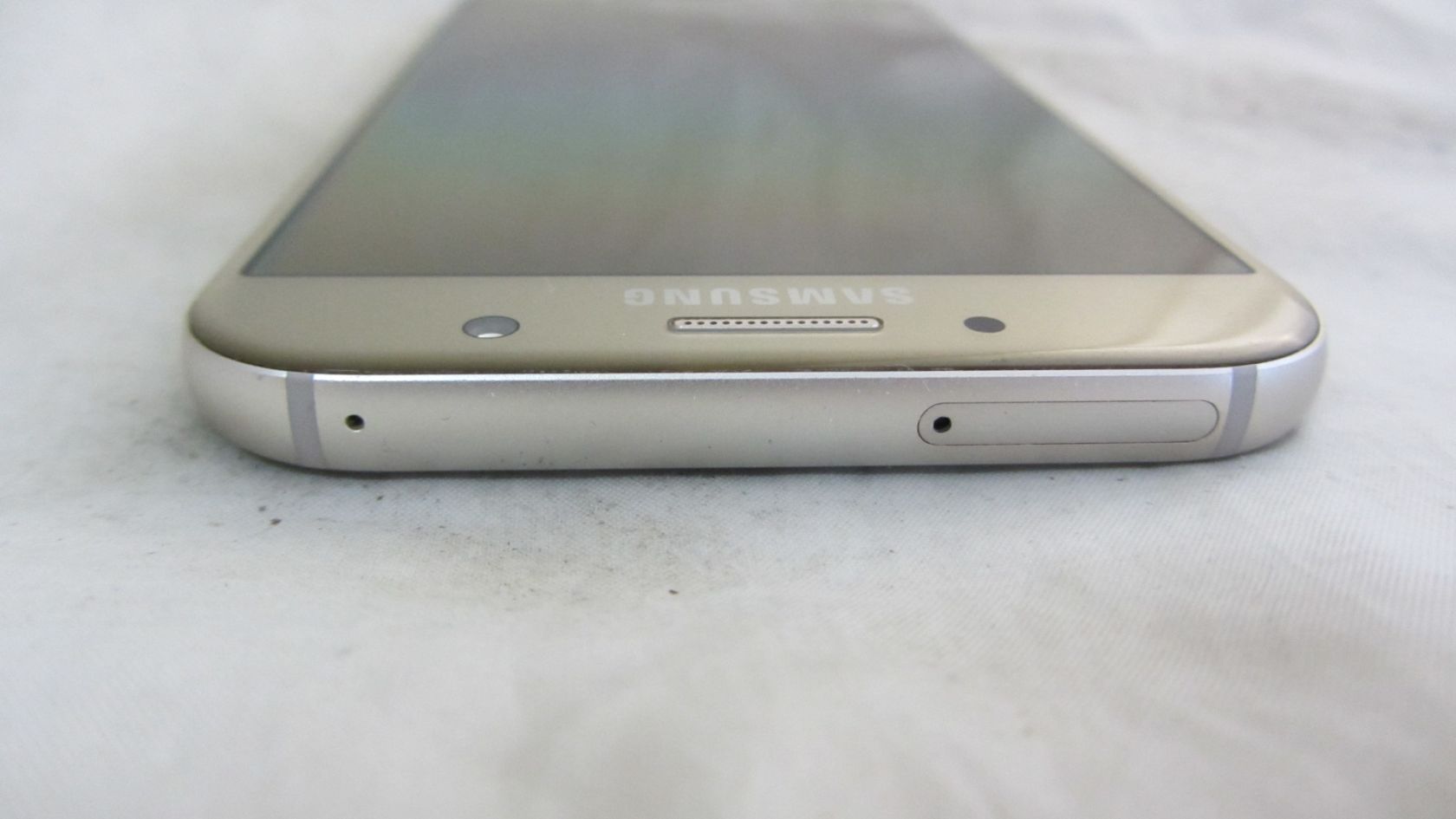Samsung Galaxy A7 2017 Duos   (SM-A720F/DS) Gold - фото фото фото 2