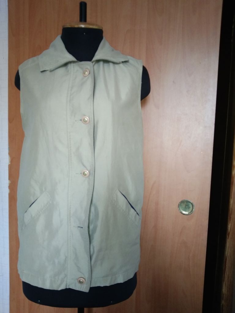Ветровка-Жилет безрукавка на подкладке 48-50р. - фото фото фото 0