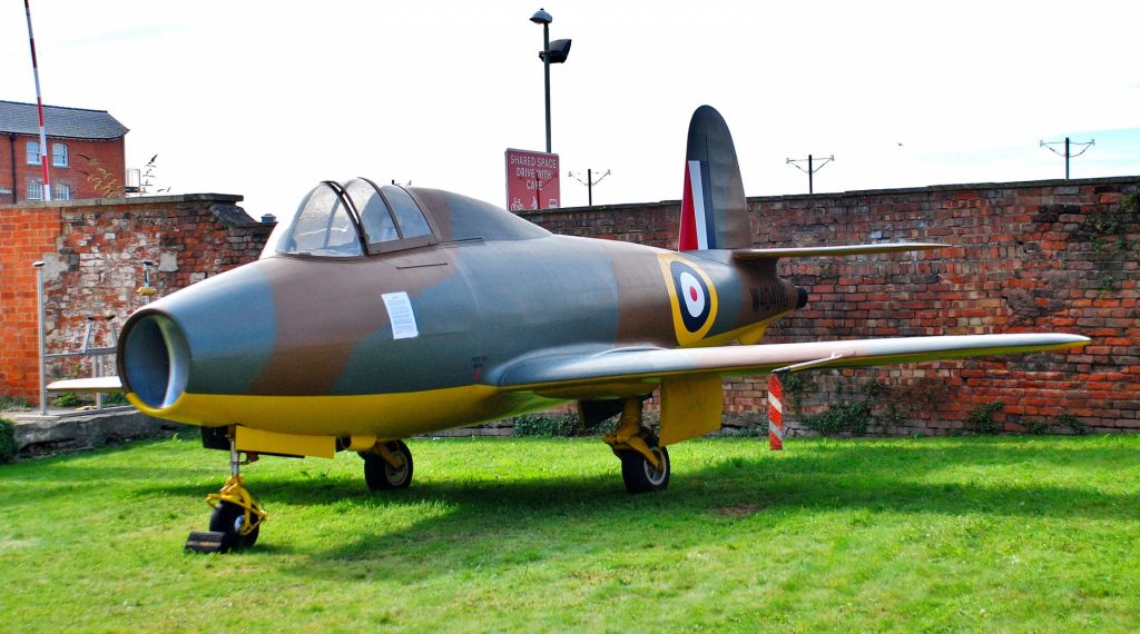 NOVO ДЗИ Gloster Whittle E28/39 1940 - фото фото фото 2