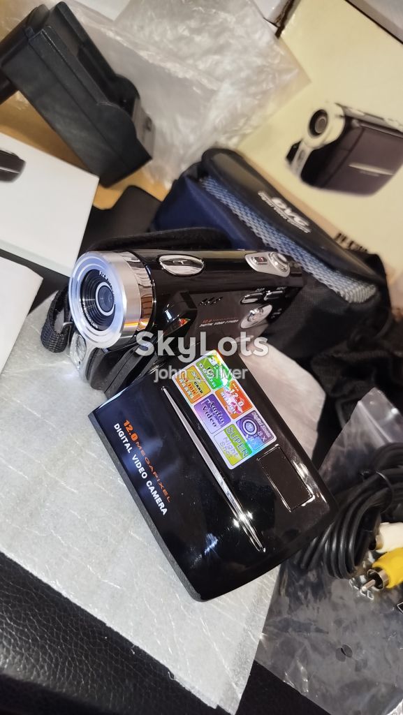 Видеокамера DV-K109 12 Megapixel SDCard Li-ion или AAAx4 - фото фото фото 1