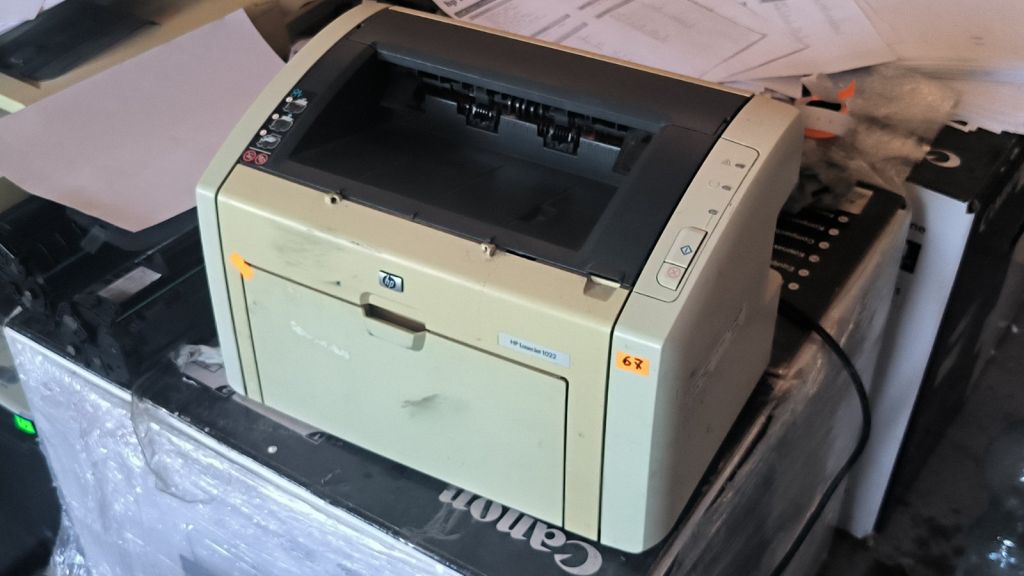 Принтер HP LaserJet 1022 №67 - фото фото фото 0