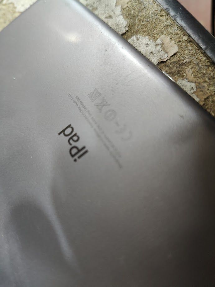 Планшет Apple iPad Air Wi-Fi 64Gb Silver № 25080903 - фото фото фото 2