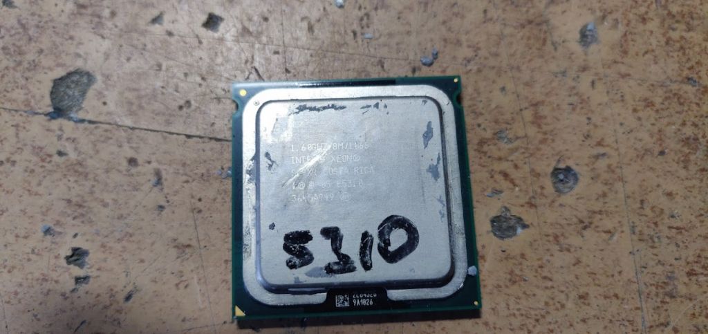 Процессор Intel Xeon E5310 1.60GHz/8M/1066 socket 771 № 210908 - фото фото фото 0
