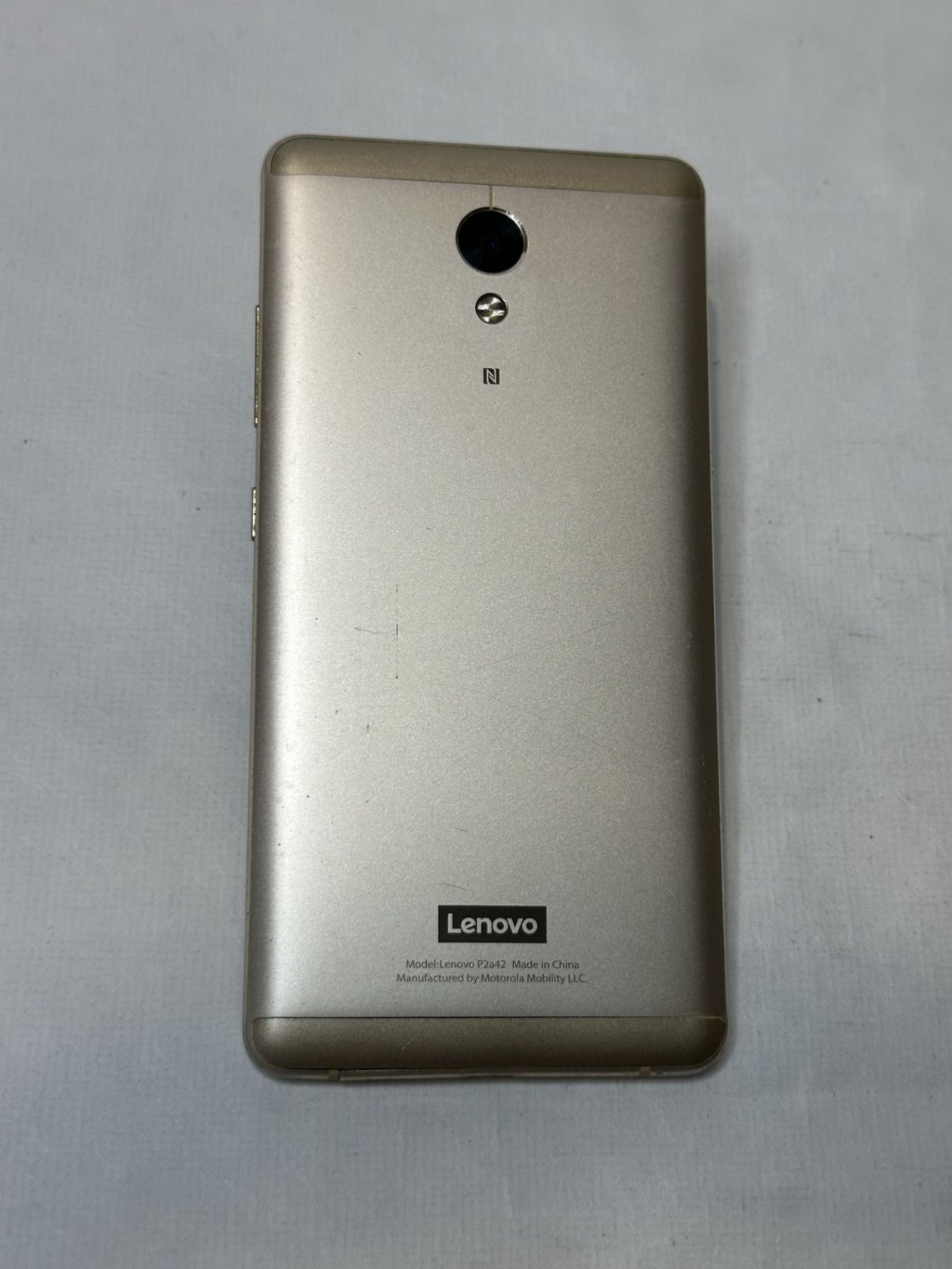 Lenovo P2  (P2a42) Gold Оригинал! 8 ядер - фото фото фото 5