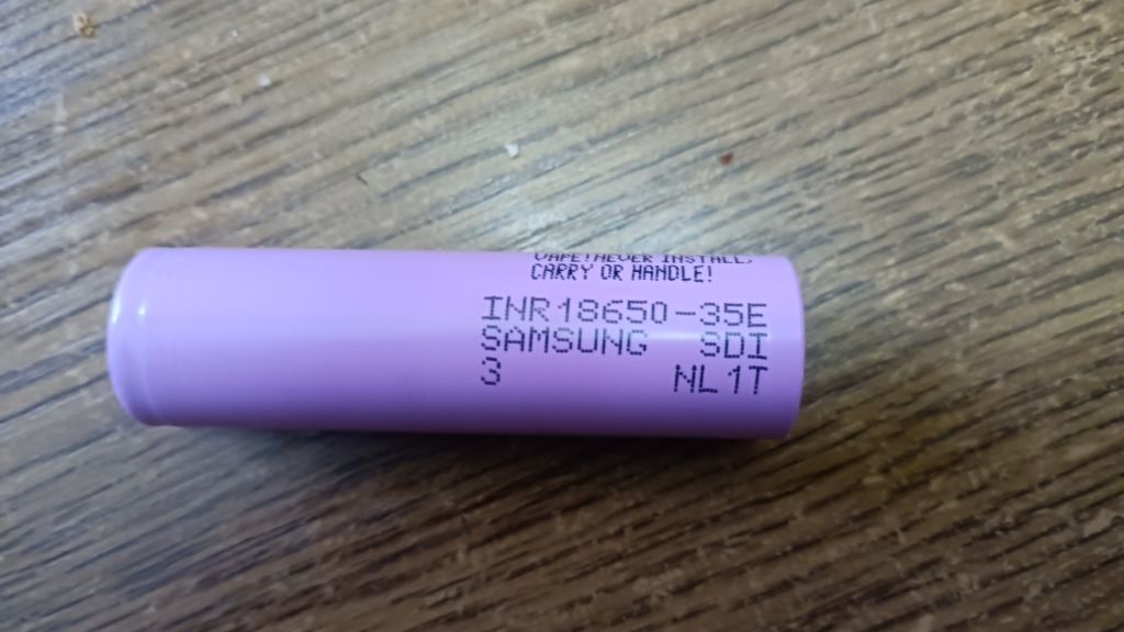 Акумулятор новий Samsung INR18650-35E 3400mAh - 8A - фото фото фото 0
