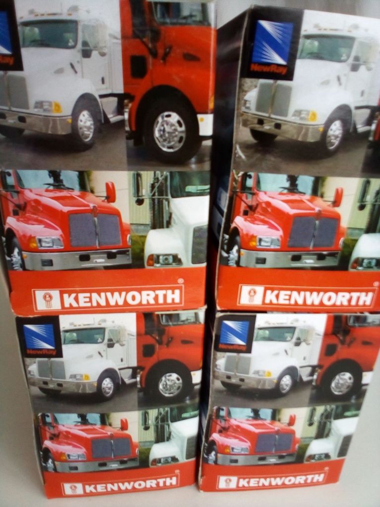 Вантажівки Kenworth by New Ray моделі 1:43 - фото фото фото 6