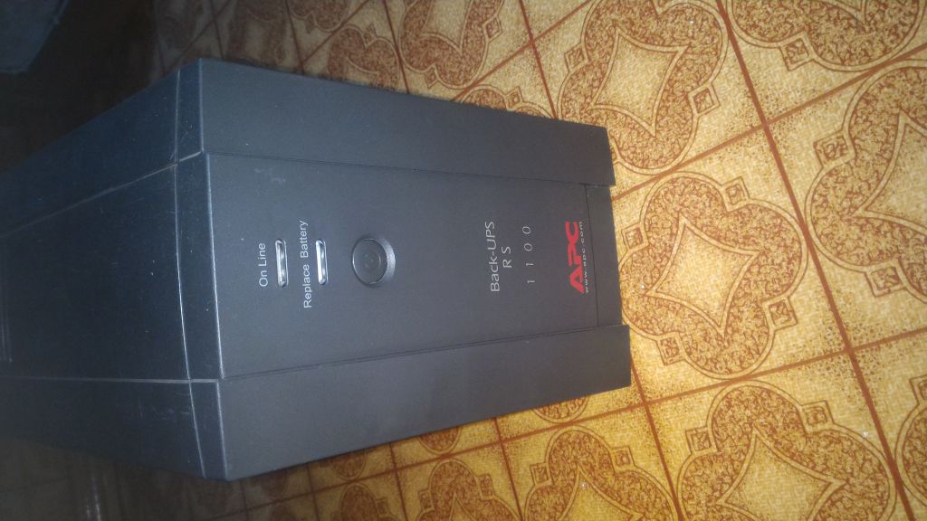 ИБП APC Back-UPS RS 1100VA - фото фото фото 0