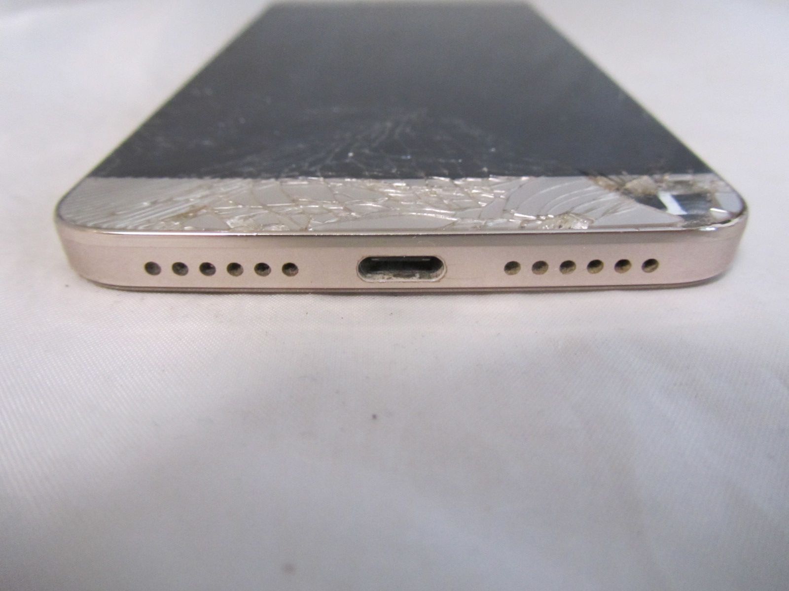 LeEco Cool1 3/32GB Silver - фото фото фото 1