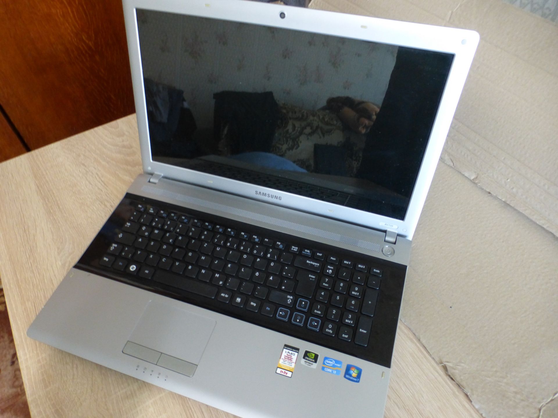 Samsung NP-RV720 17" I3-2310 4гб DDR3 - фото фото фото 0