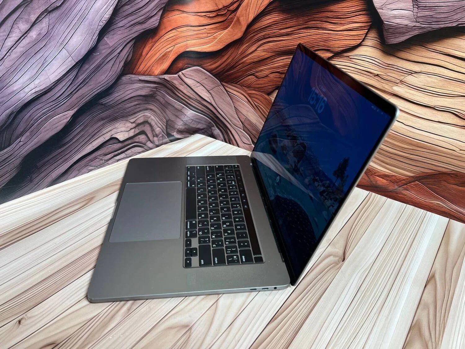 Apple MacBook Pro 16 2019 A2141 - фото фото фото 9