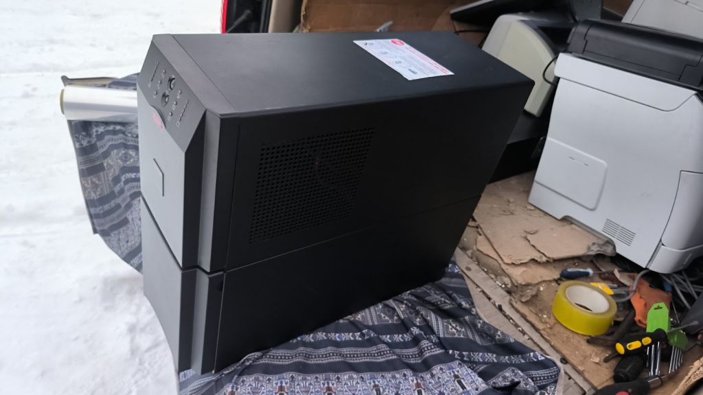 Бесперебійник ДБЖ APC Smart-UPS 3000 SUA3000I - фото фото фото 4