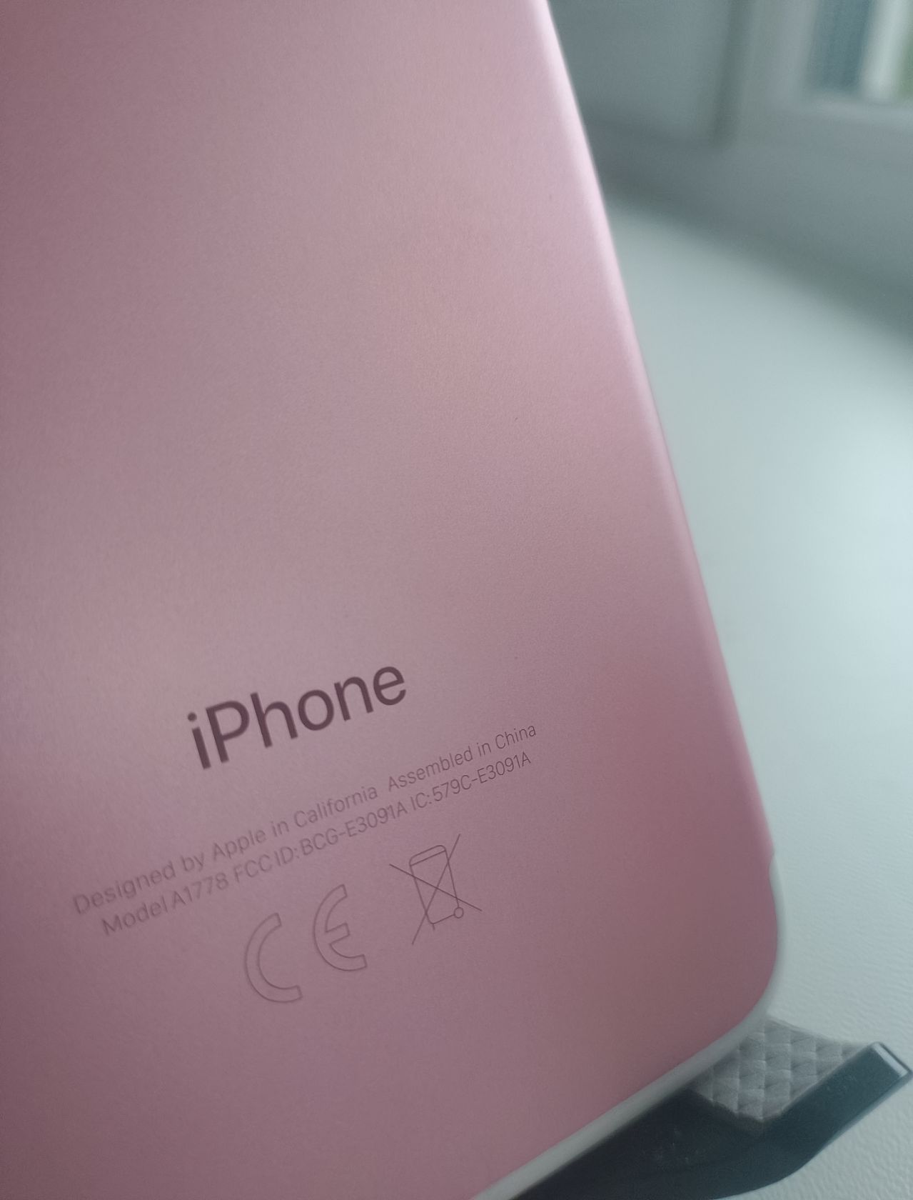 Apple iPhone 7 Rose Gold  (A1778) від 1грн - фото фото фото 6