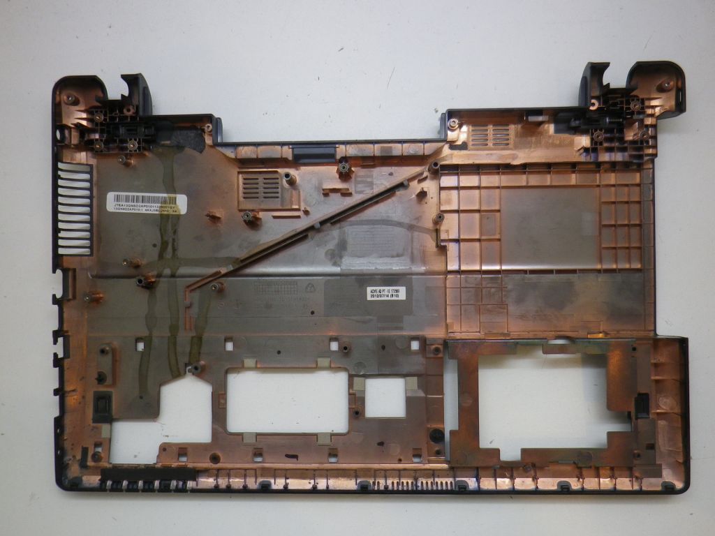 Б/У Корпус низ без сервісних кришок на ASUS X55V - фото фото фото 1