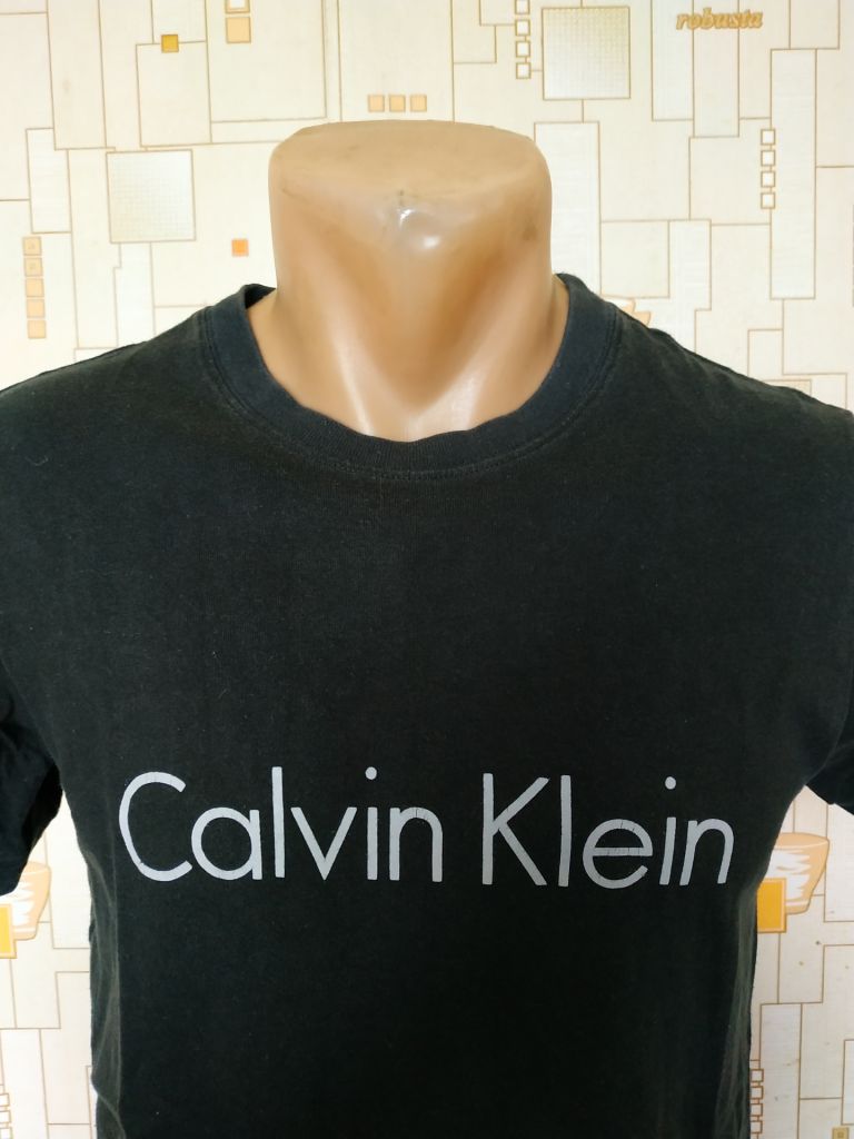 Футболка чорна CALVIN KLEIN p-p S - фото фото фото 2