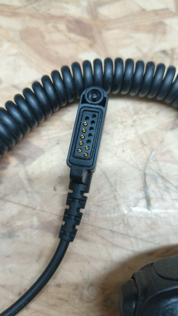 Лот ТАНГЕНТА Motorola PMMN4024А ДЛЯ ПОРТАТИВНИХ РАДІОСТАНЦІЙ - фото фото фото 2