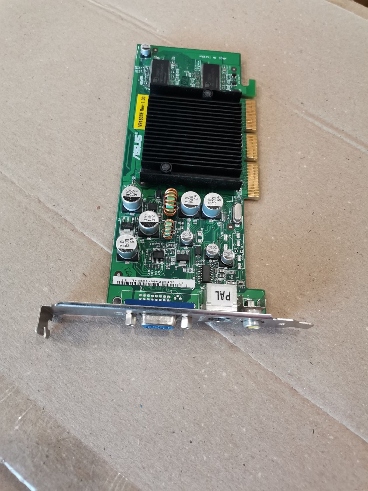 Видеокарта ASUS V9180SE rev.1.0 AGP 8x 64mb DDR - фото фото фото 0