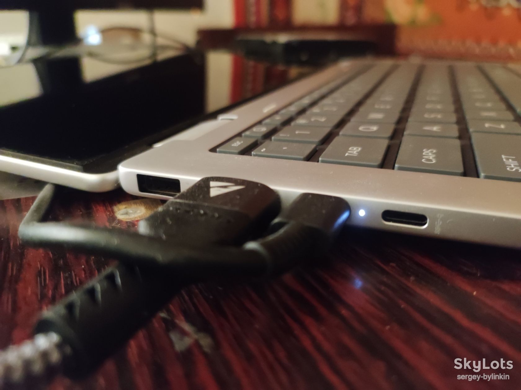 HP Envy X360. Ryzen 5, 8640hs/ 16 ddr5/ 256 M2/  14 IPS touch - фото фото фото 3