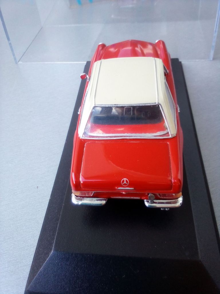 1/43 Minichamps Mercedes-Benz 280 SL Pagode 1969 - фото фото фото 2