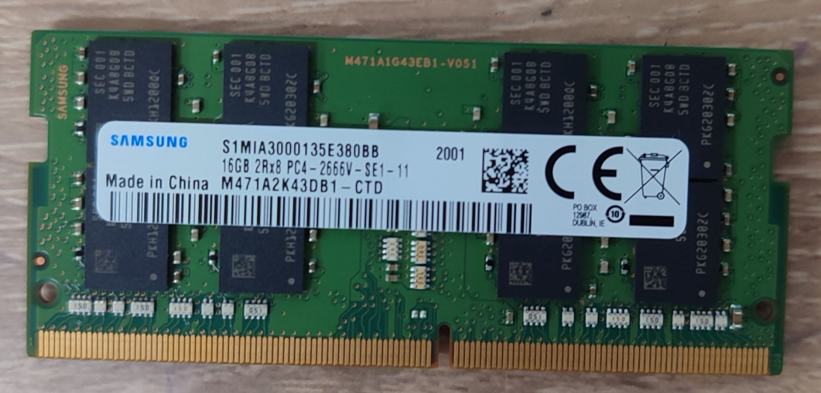 Оперативна пам'ять Samsung 16 GB SO-DIMM DDR4 2666 MHz -  (M471A2K43DB1-CTD) - б/у - фото фото фото 0