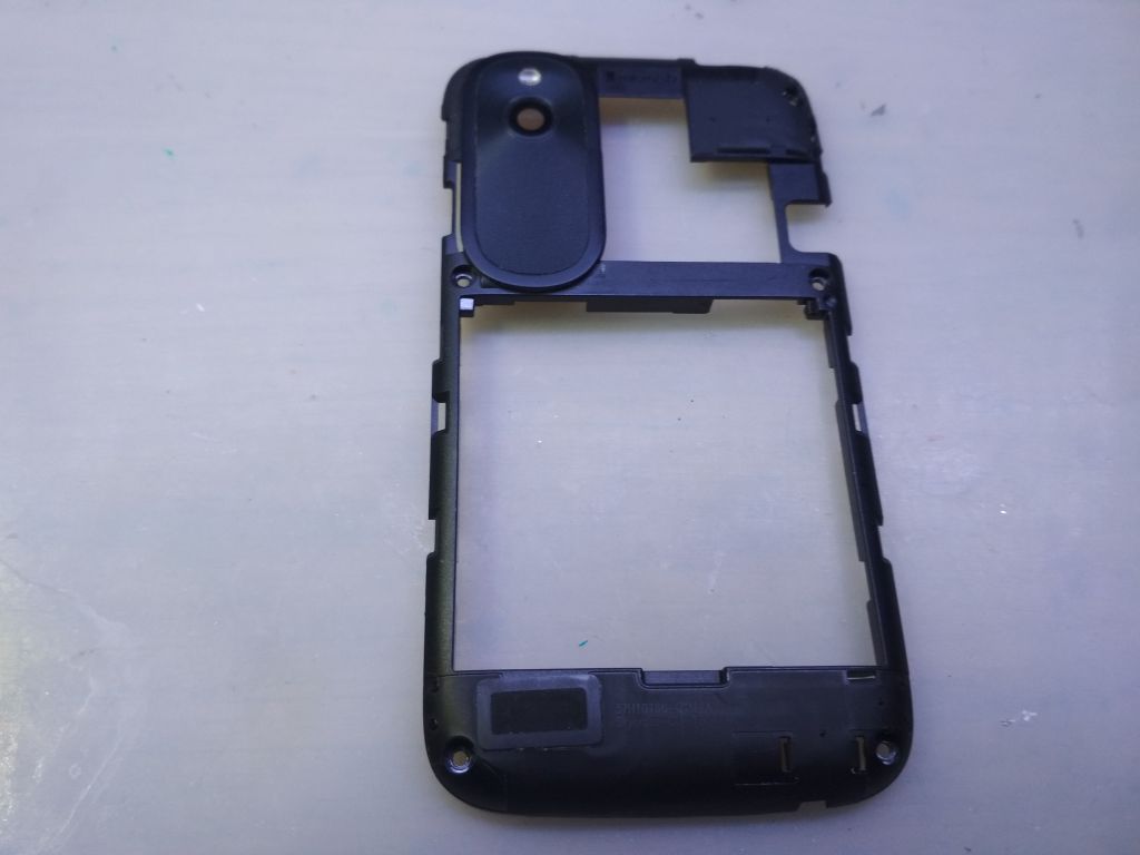 HTC Desire V средняя часть - фото фото фото 0
