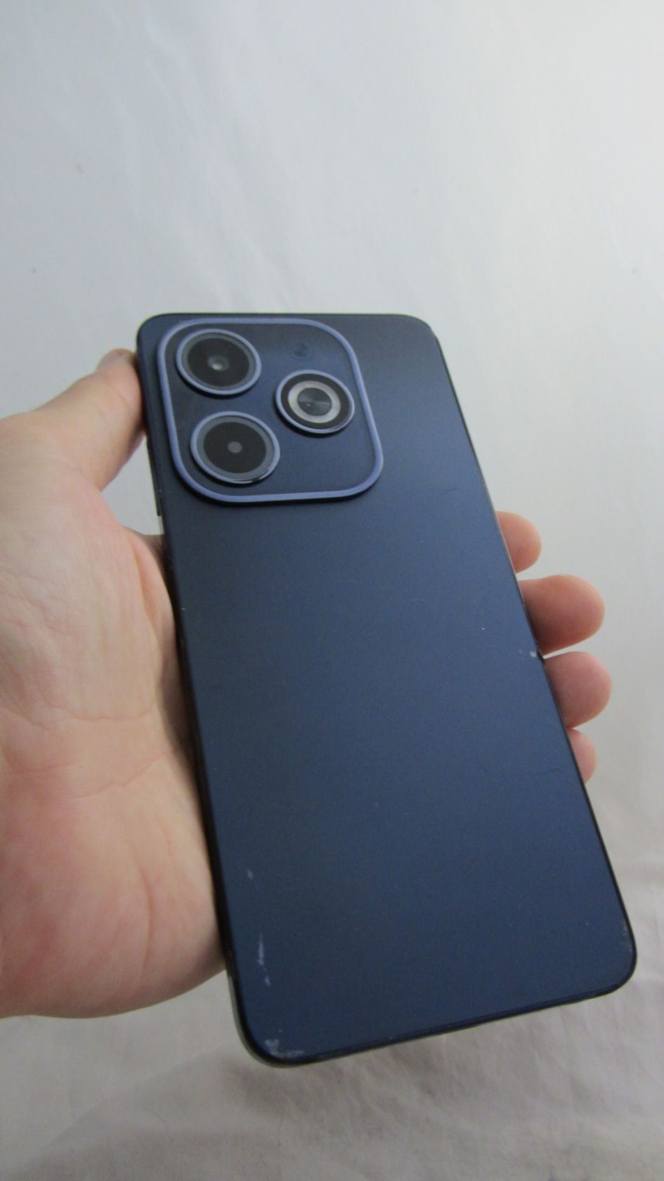 Infinix HOT 40i Starlit Black - фото фото фото 3