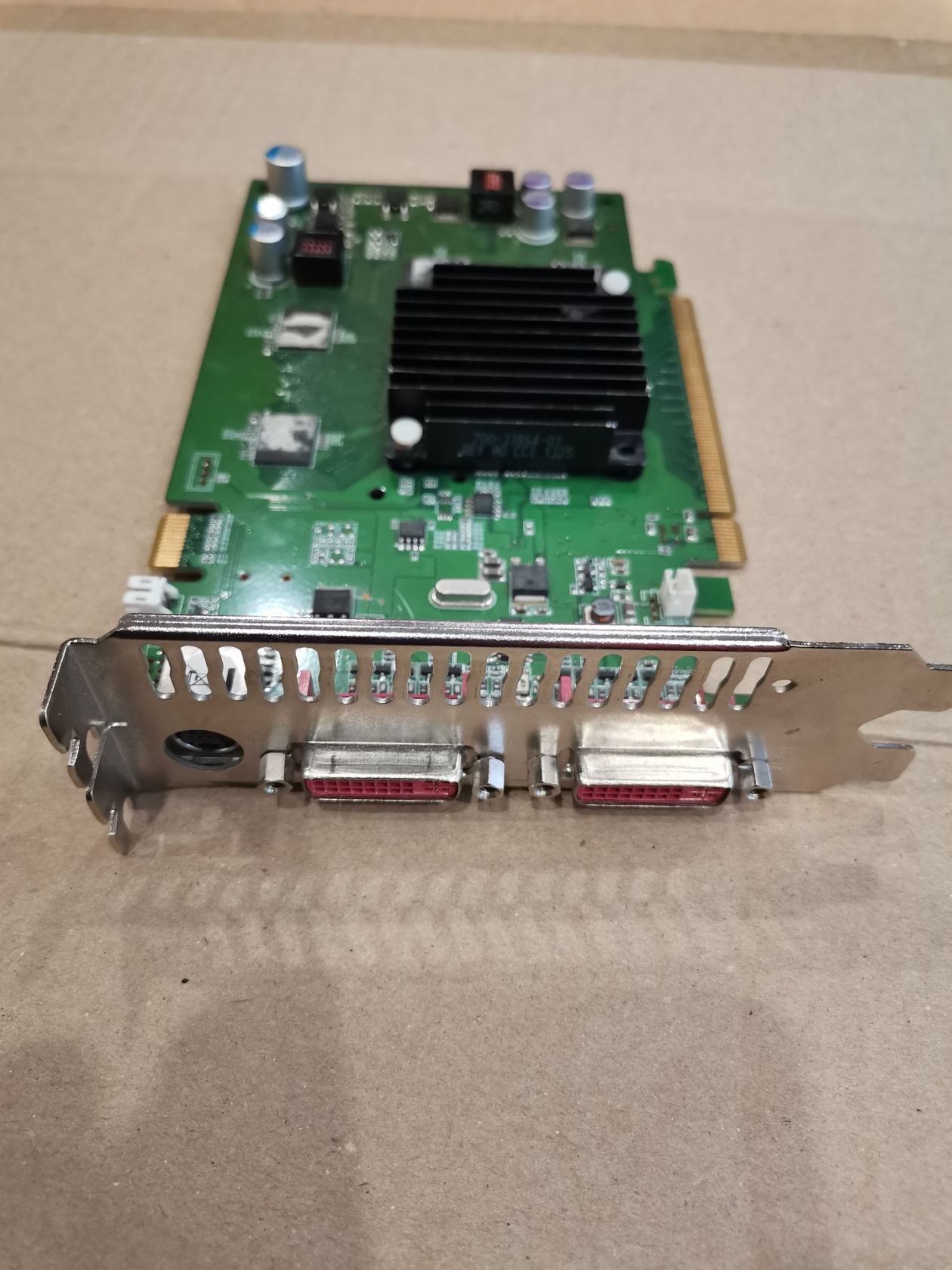 Видеокарта Palit GeForce 8600GT 512MB DDR3 PCI-E x16 - фото фото фото 1