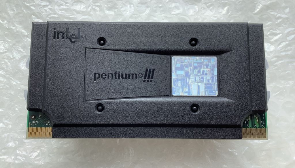 Процесор Intel Pentium III 800МГц SL3XR Coppermine для Slot 1 - фото фото фото 0