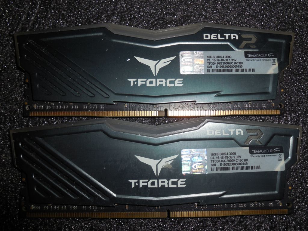 Team T-Force 32Gb   (2x16Gb) DDR4 3000MHz - фото фото фото 1