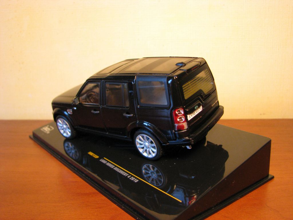 Land Rover Discovery 4   (MOC133P) Ixo 1:43 - фото фото фото 1