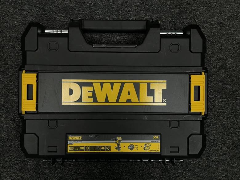 Дрель-шуруповерт аккумуляторный DeWALT DCD791D2 Новый! - фото фото фото 1