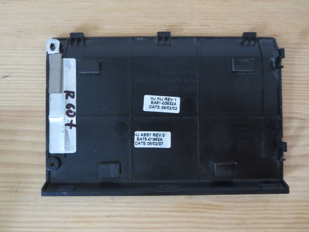 Сервисная крышка HDD SAMSUNG NP-R60Y R60+ R60 R58 R58+ BA75-01982A - фото фото фото 1